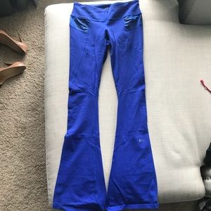 Fitted flare workout pants